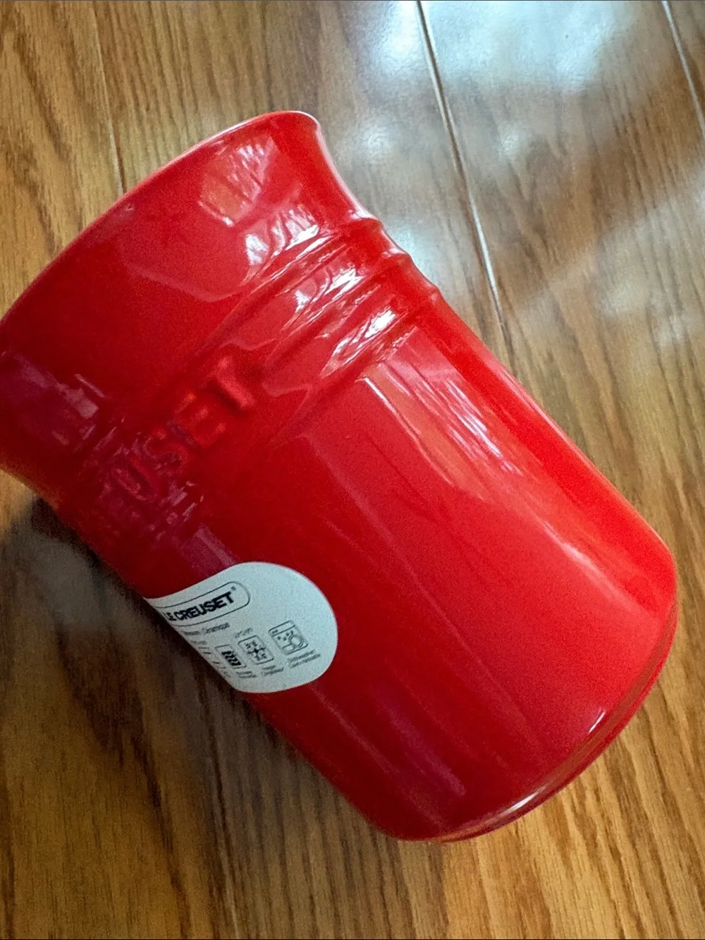 Le Creuset 1 Liter Utensil Crock in Carmin